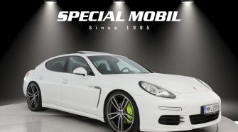 360-kuva ajoneuvosta Porsche Panamera