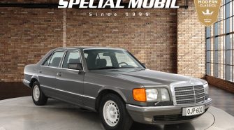 360-kuva ajoneuvosta Mercedes-Benz SE